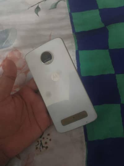 moto z for sale/exchange