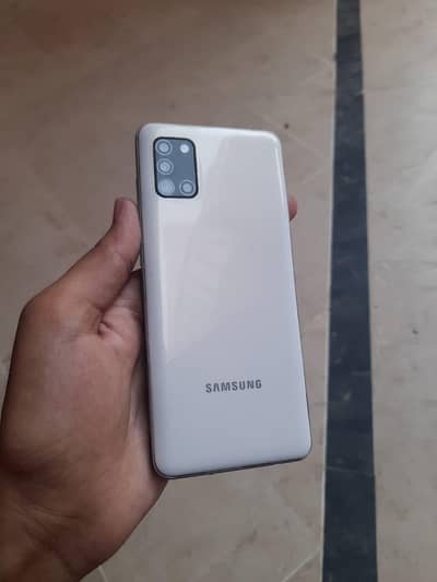 Samsung Mobile A31