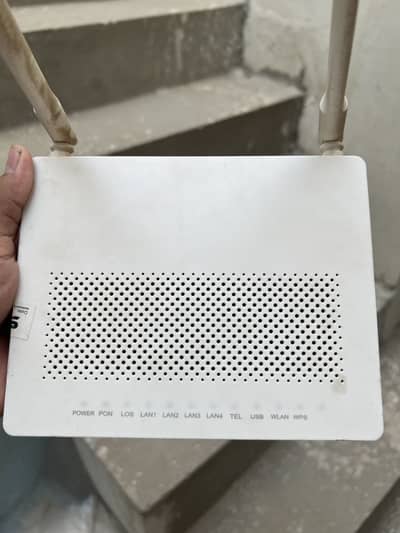 Huawei HG8546M XPON/GPON WiFi Router (ONT)