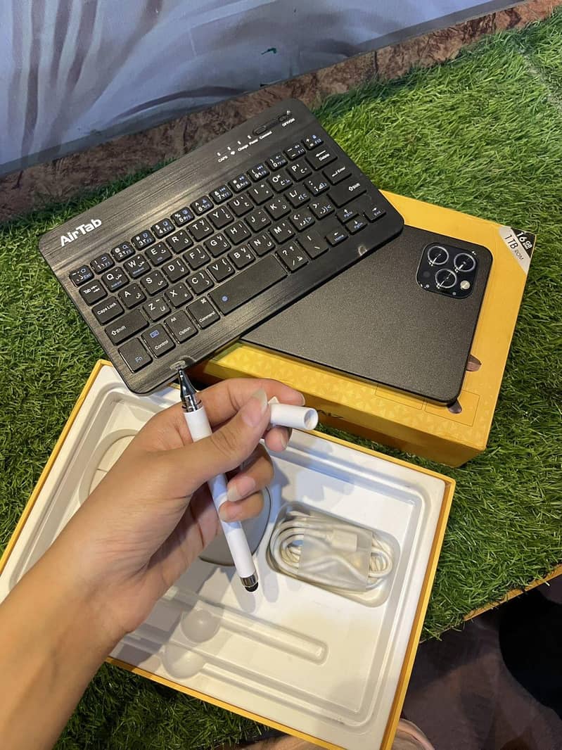 AirTab 4