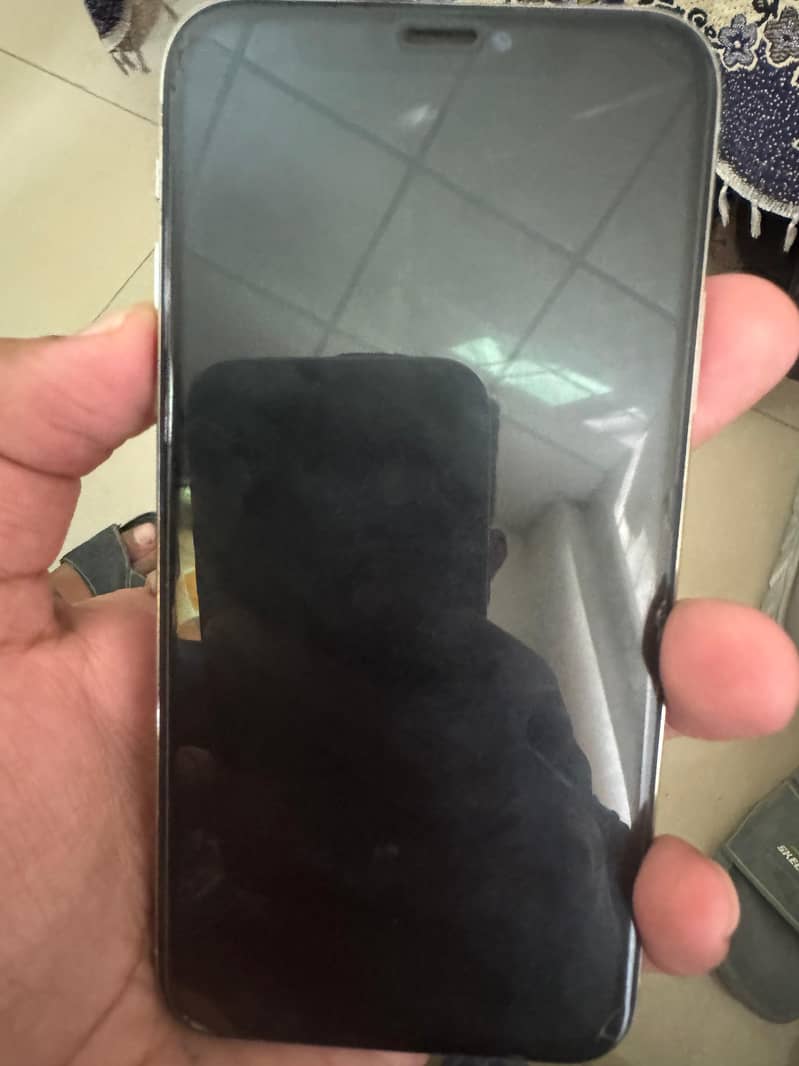 Apple iPhone X 3