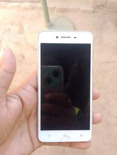OPPO A37