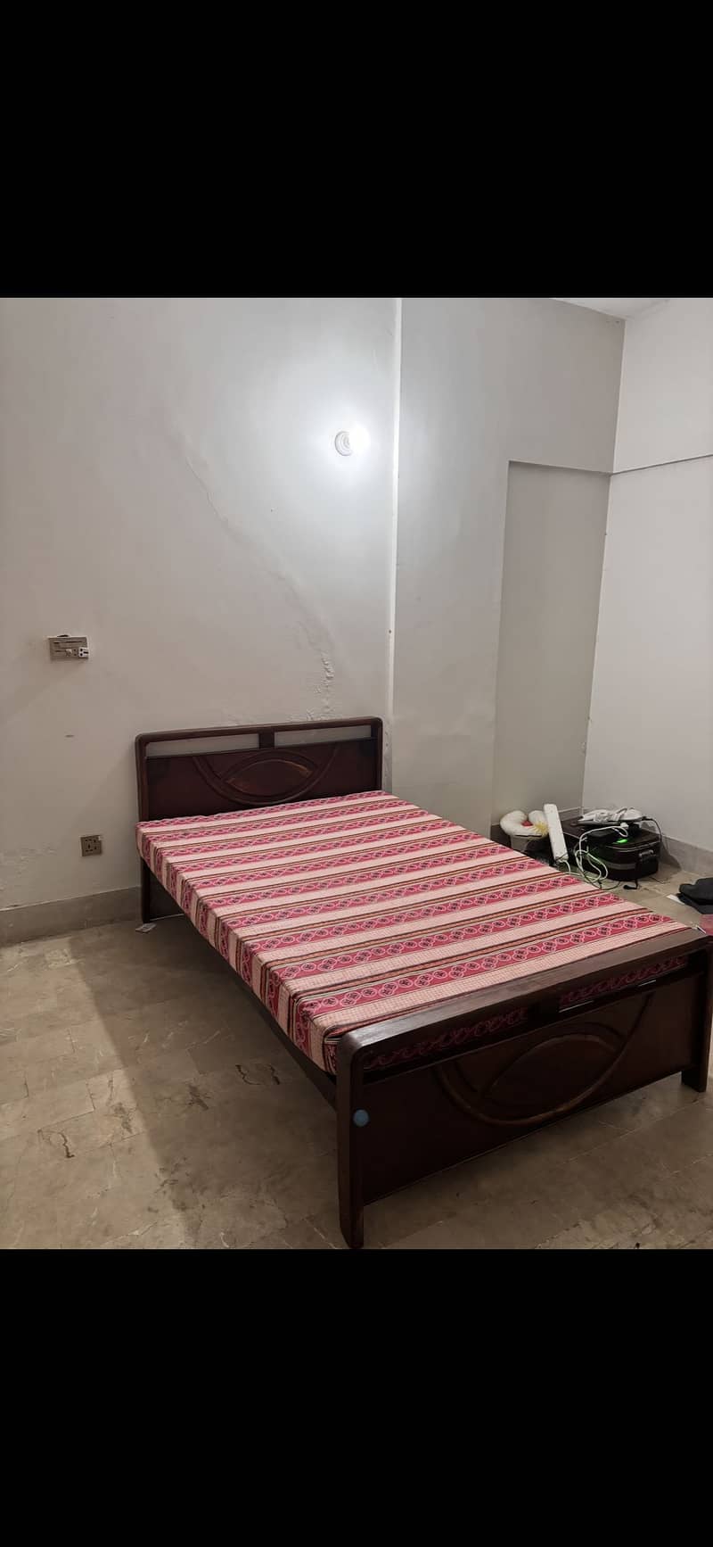 Single bed 1