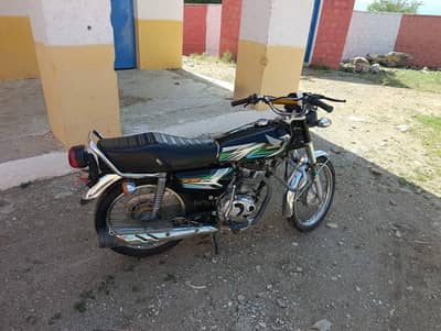 125 honda  urgent sale