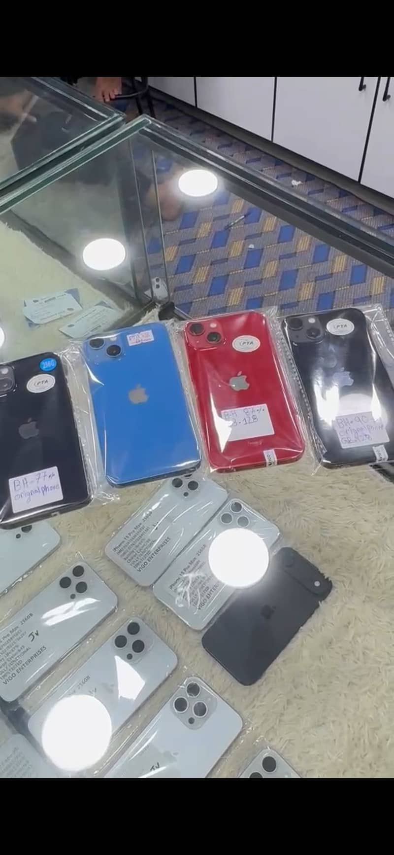 Apple iPhone models available 4