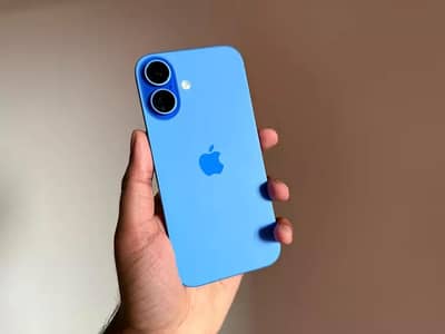 Apple iPhone 16