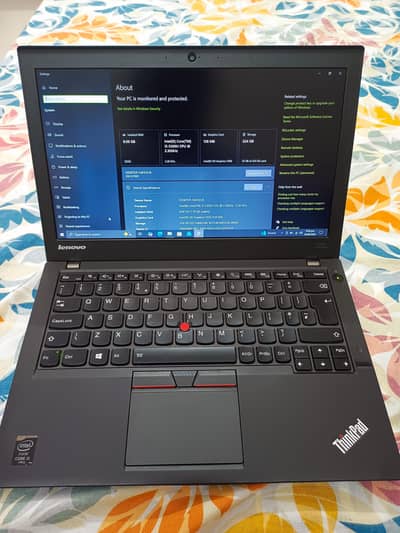 Lenovo i5 5th Gen (Scratchless 10/10 Condition)