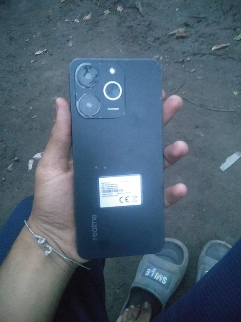 Realme note 70 0