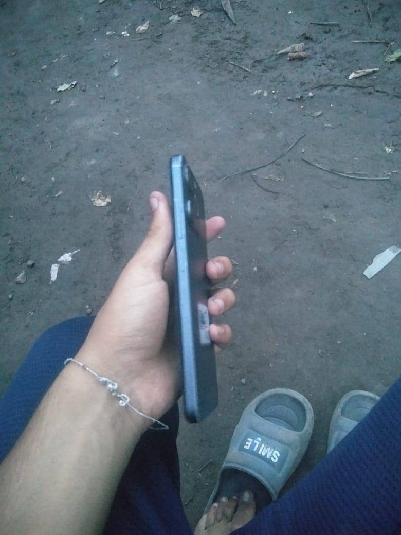 Realme note 70 4