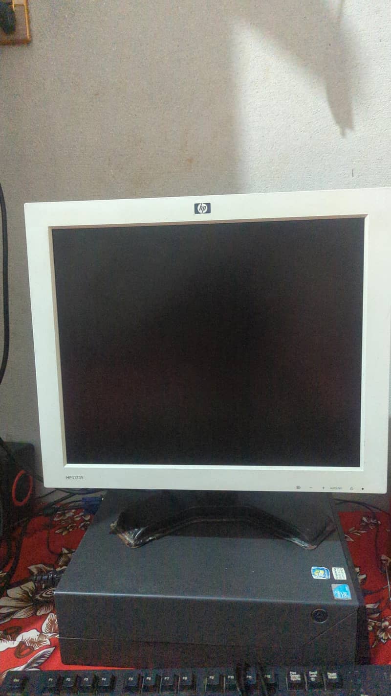 Computer  0
