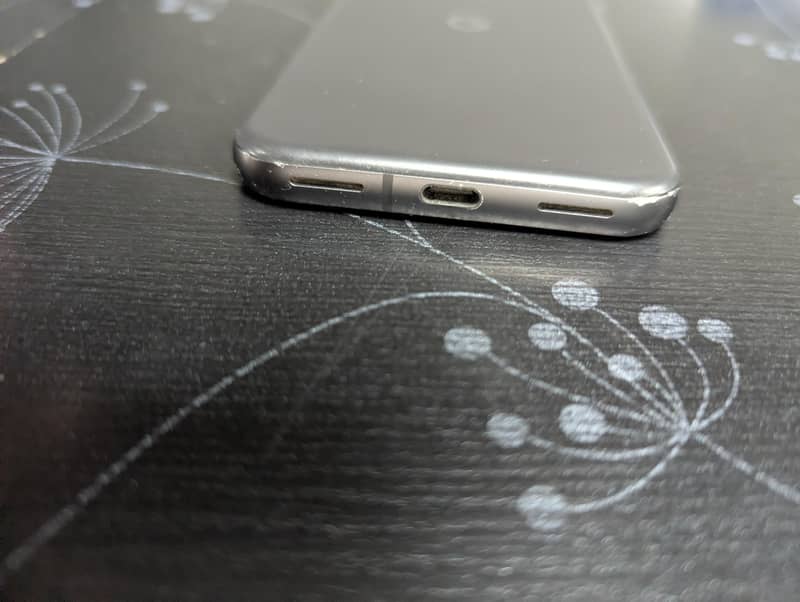 Google pixel 8A 5