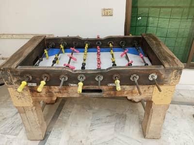 Bawa game or foosball game