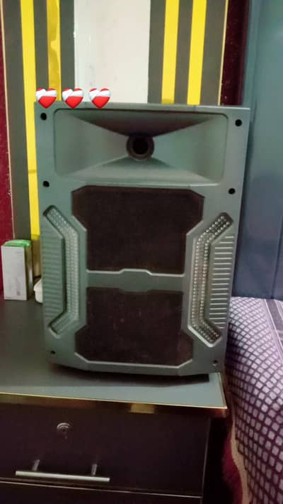 Bluetooth speaker with mic