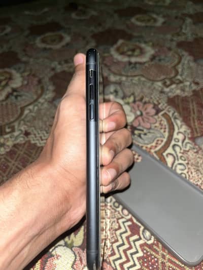 Apple iPhone XR