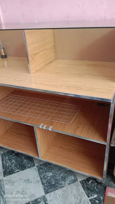 Fron Desk/Counter