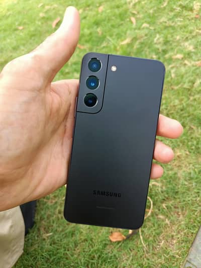 Samsung Mobile S22