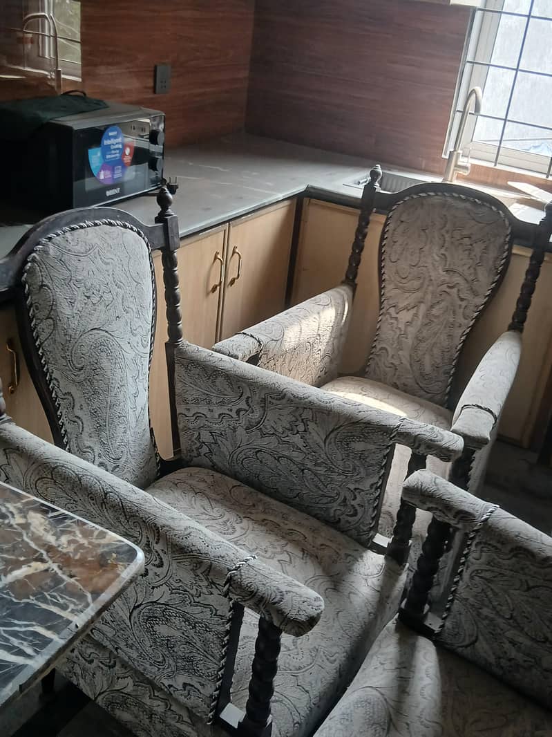 sofa set 0