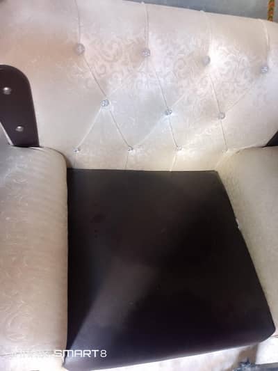prai wala sofa