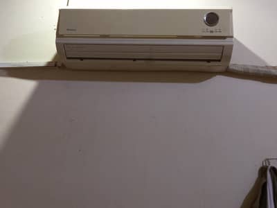 Gree ac 1ton