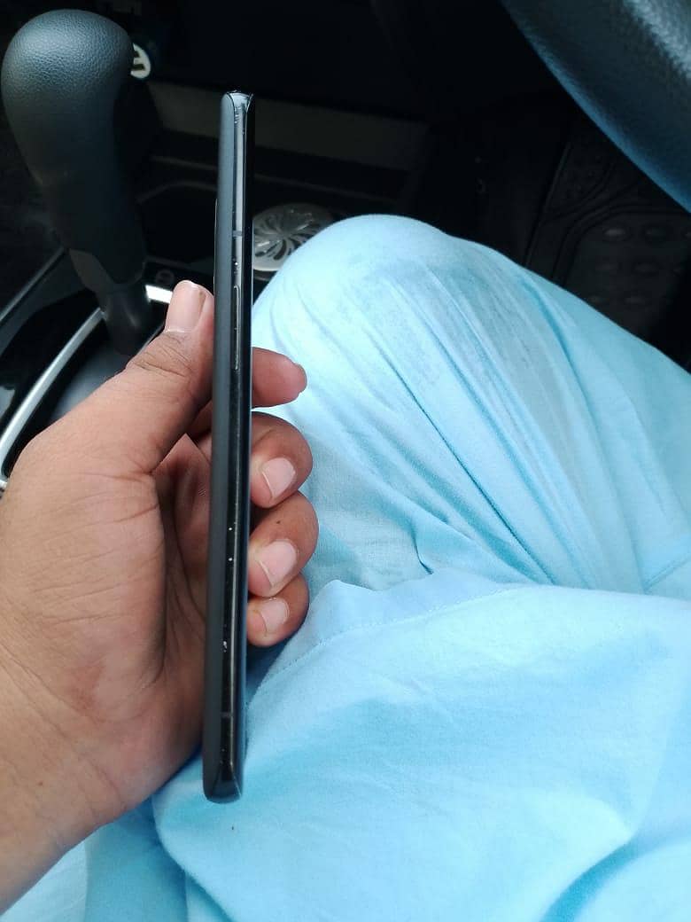 One Plus 9 Pro 3