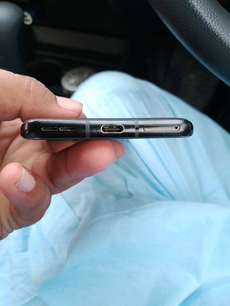 One Plus 9 Pro 4