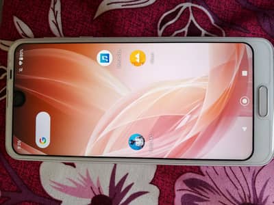 Sharp Aquos R2