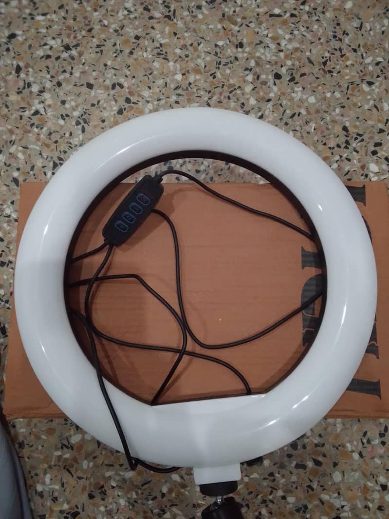 Ring light 1