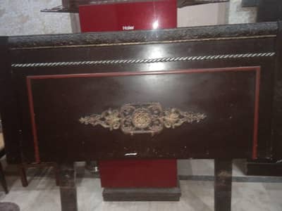 Bed for sale double good condition