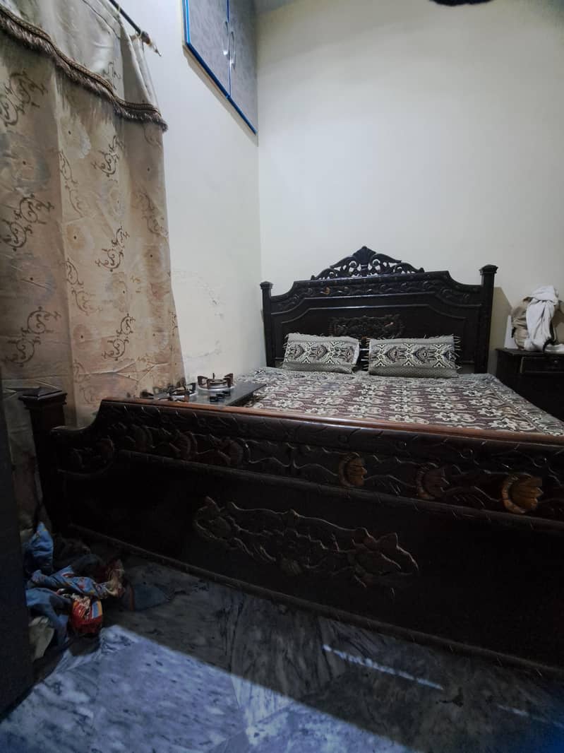 BED. . 1