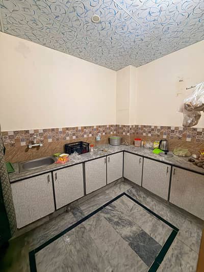 MadinaTown Y block 5 Marla duble story house for rent 03018660465