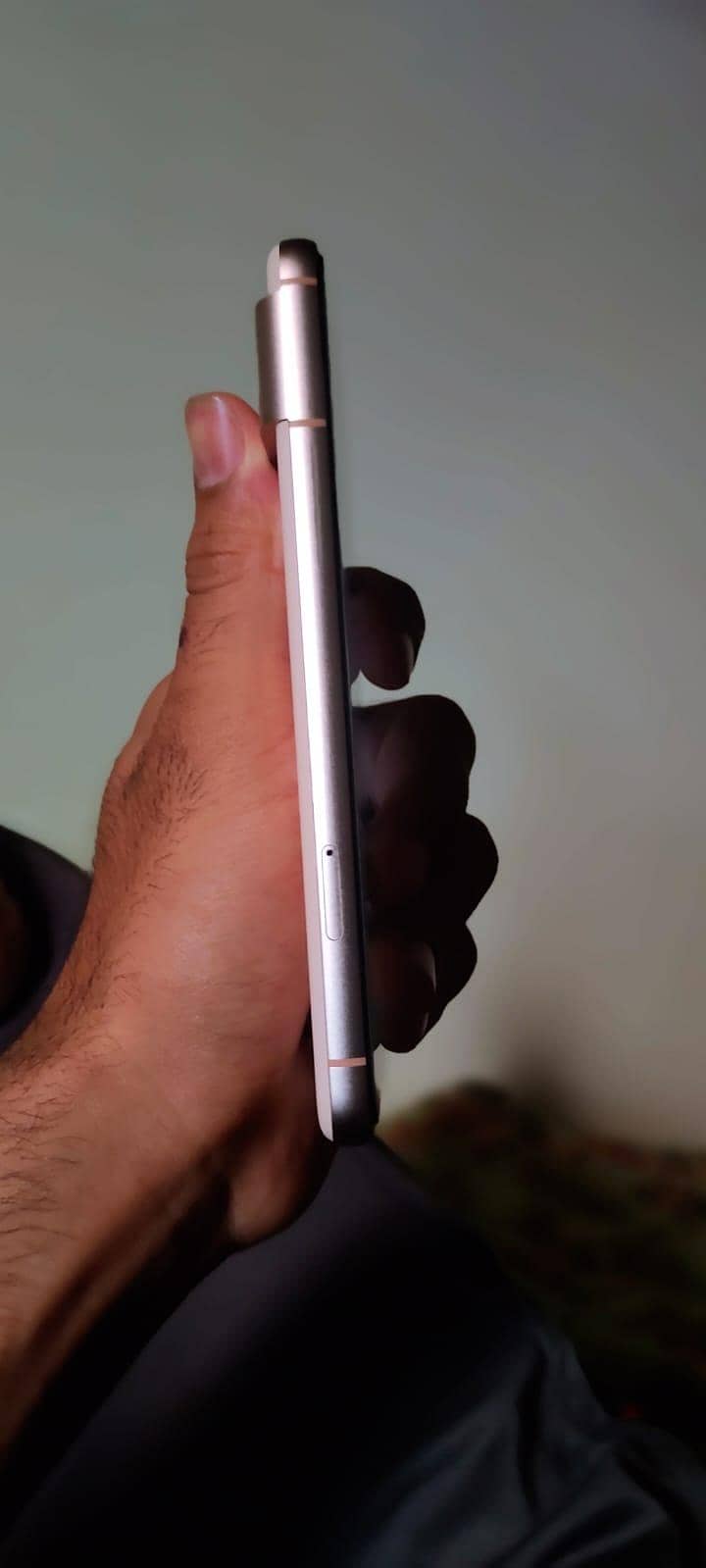 Google Pixel 8 2