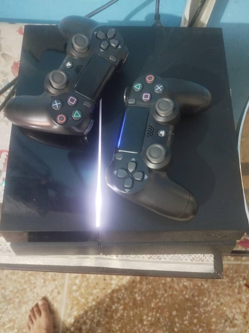 Play station 4 1