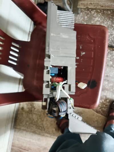 gree g10 model out door card all ok with sencer