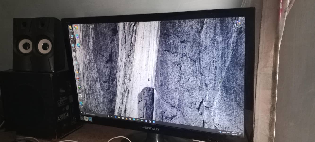 24 inch Computer Lcd 1