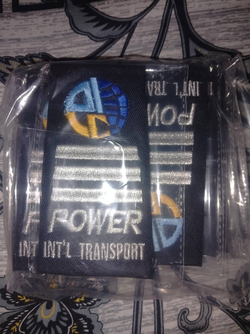 customized badge 5