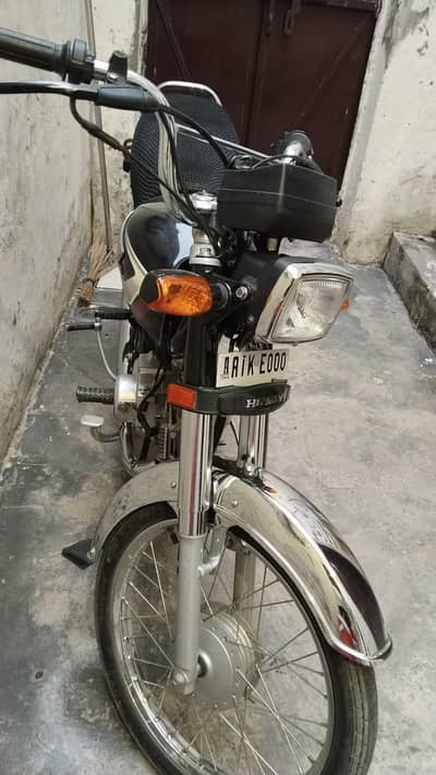 Honda CD 70 2025