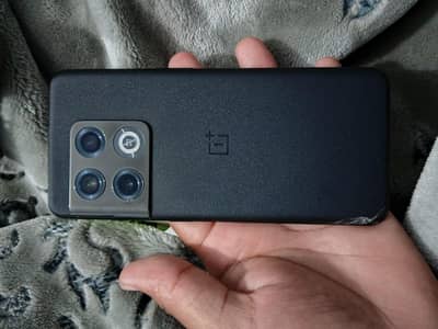 One Plus 10 Pro