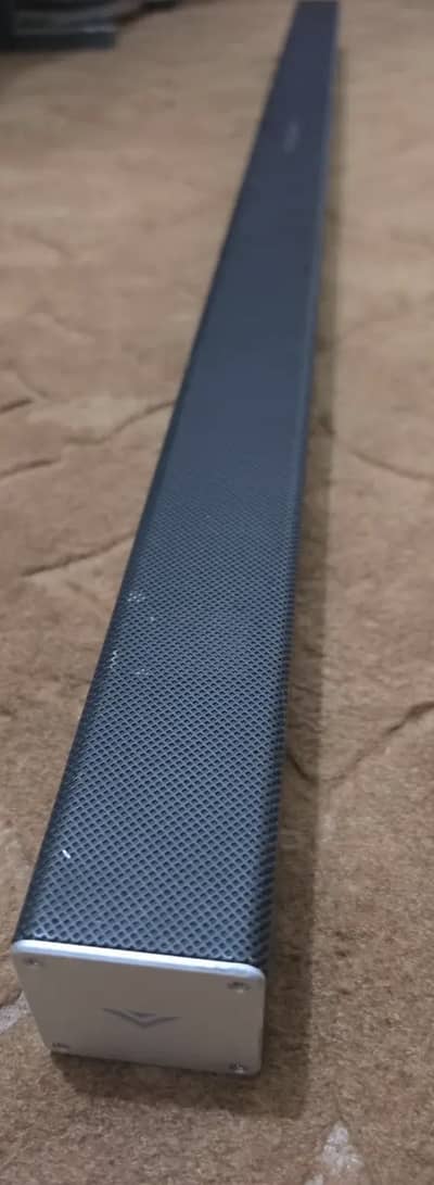 Vizio Sound Bar with Remote