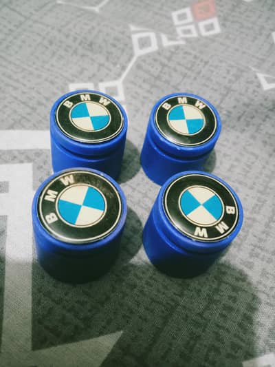 BMW wheelnut caps