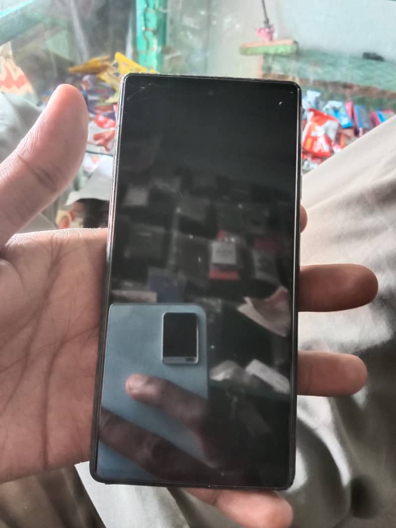 Google pixel 6a 4
