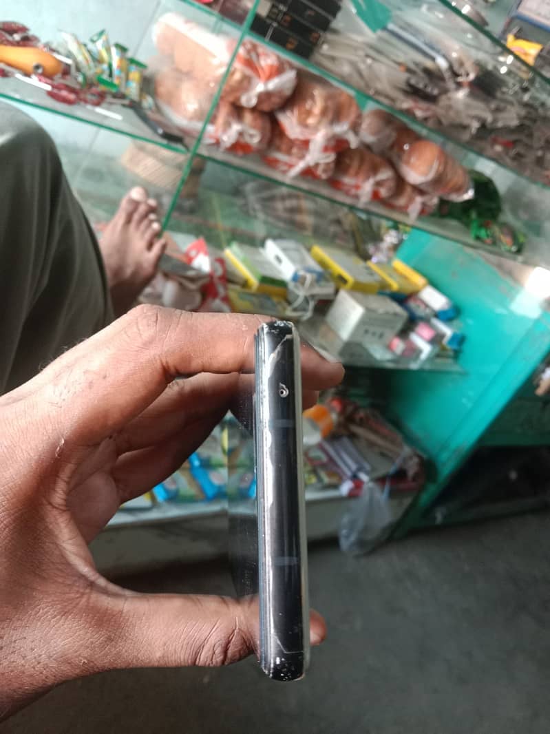 Google pixel 6a 5
