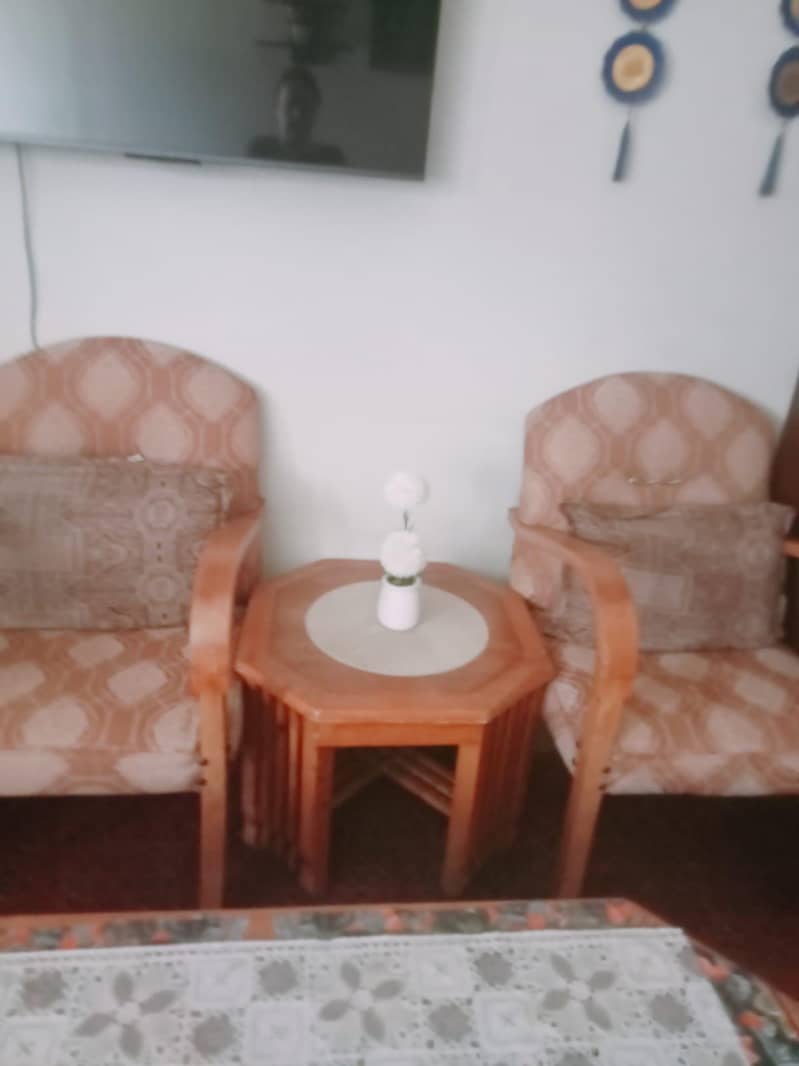 7 seater sofas set. . 3