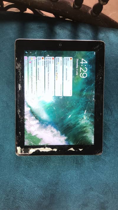 Apple ipad 4th gen for sale/exchange i can add one Samsung tab a7 lite