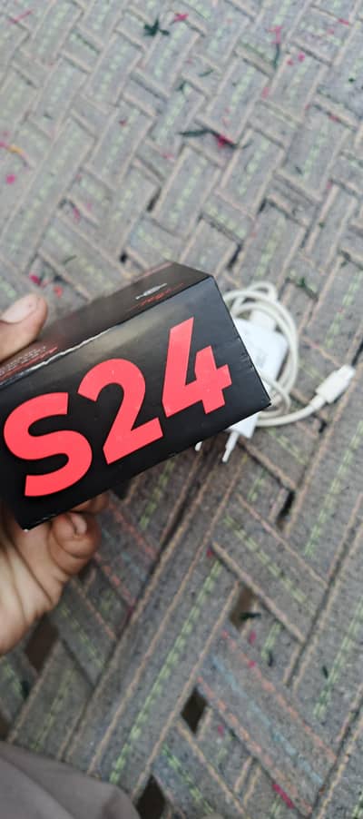Itel S24 8 8 128