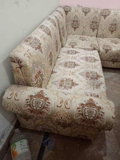 7 Seater sofa set L shape in new condition