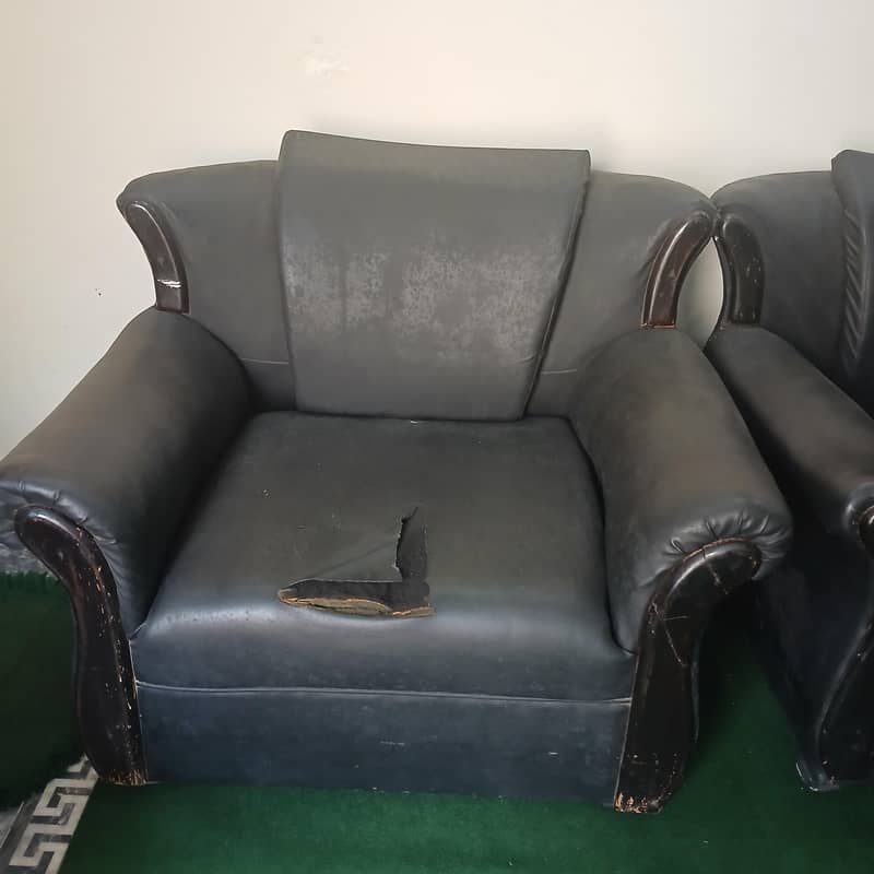 leather sofa 2