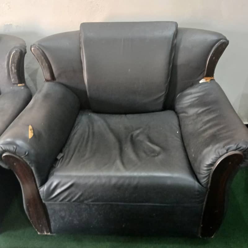 leather sofa 3