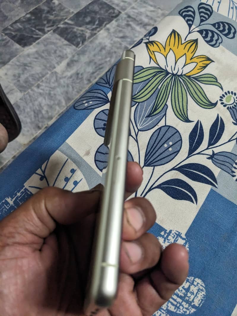 Google Pixel 7 2