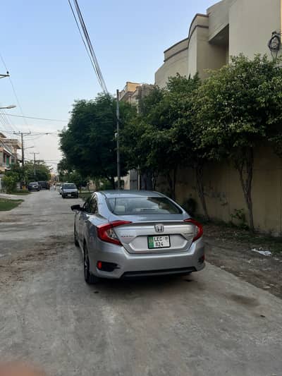 Honda Civic Oriel 2018-19