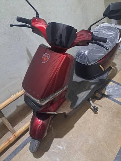 T9 Scooty For sale Totally New